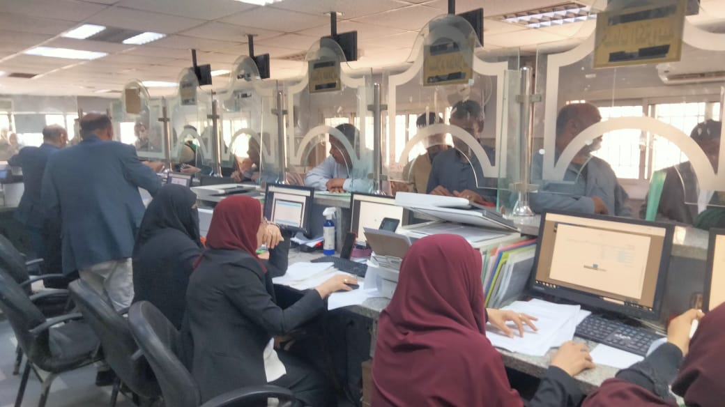 السكرتير العام المساعد يتفقد منظومة عمل التصالح